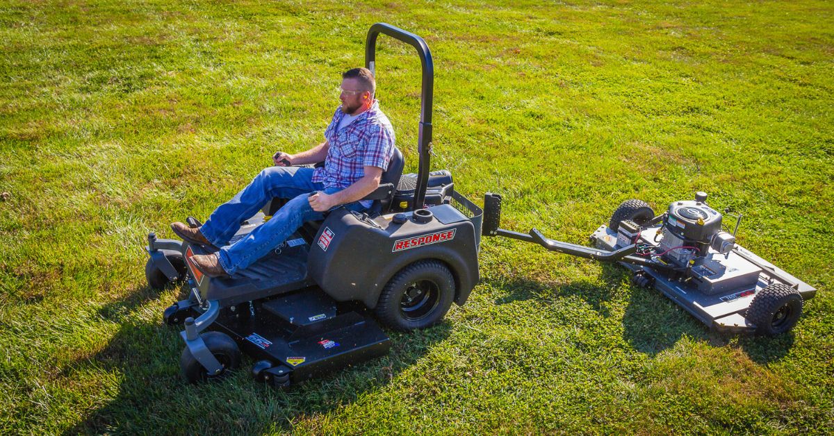 8 Helpful Strategies for Mowing Large Fields